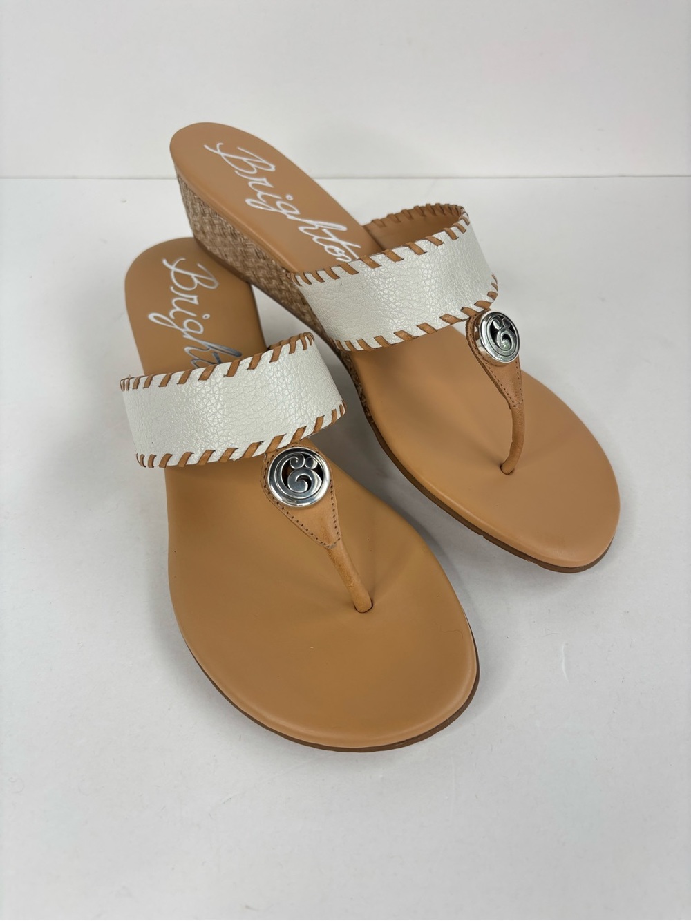 New Brighton Lia Dem Wedge Thong Leather Sandals‎ 8074 White Tan Whipstitch 8M